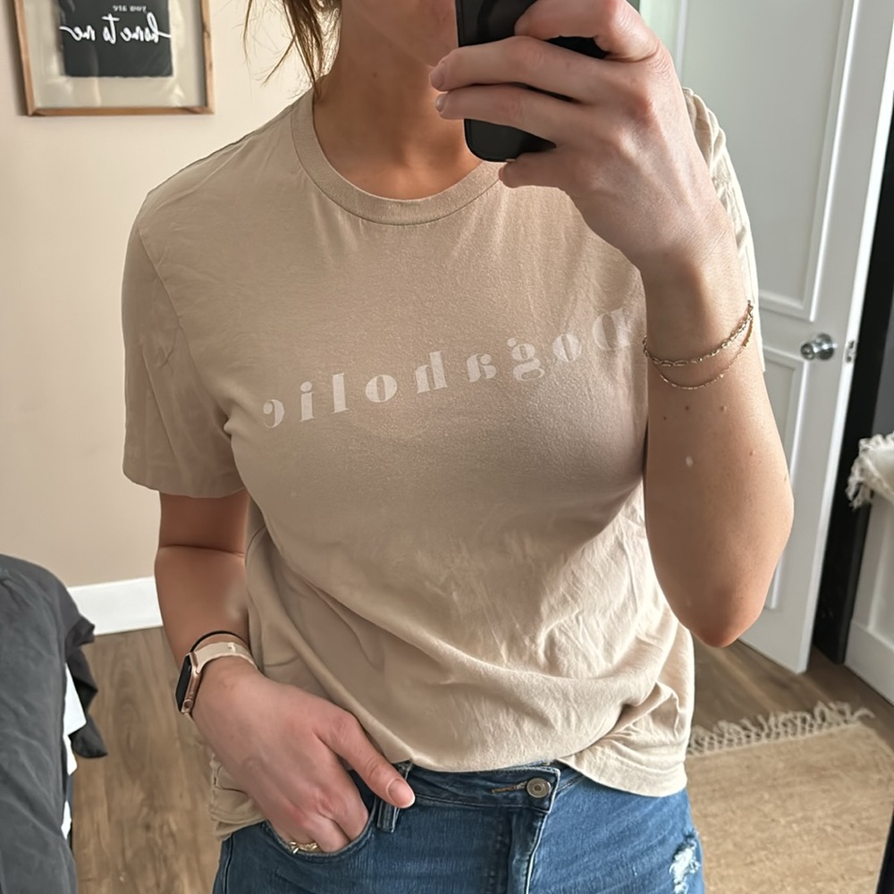 “Dogaholic” Graphic Tee - Picture 3 of 5